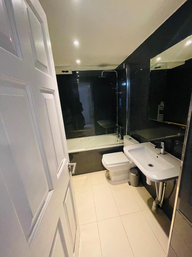 Luxury Maisonette Ll London Eksteriør bilde